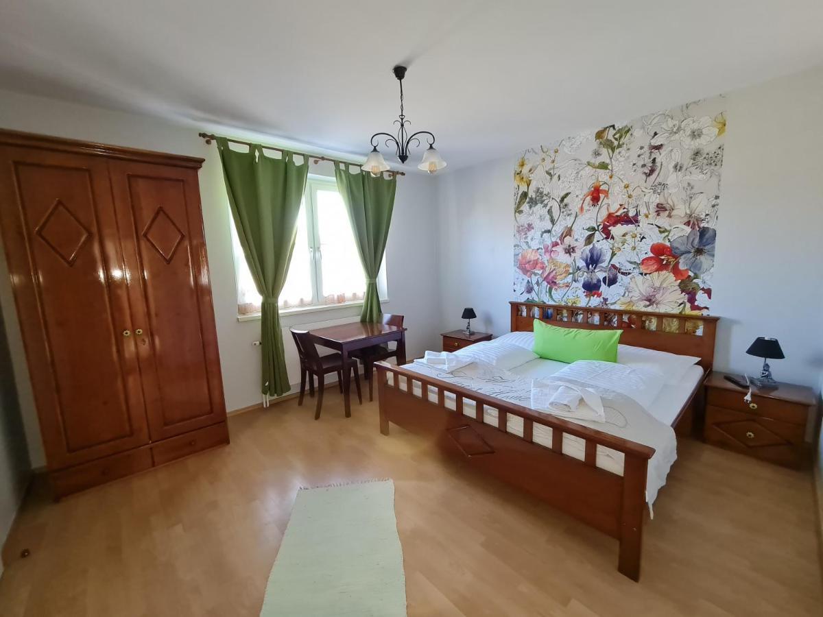 Vita Gasthof Rastenfeld Bagian luar foto